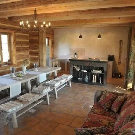 Holiday home In Mit Offener Terrasse Cisowa